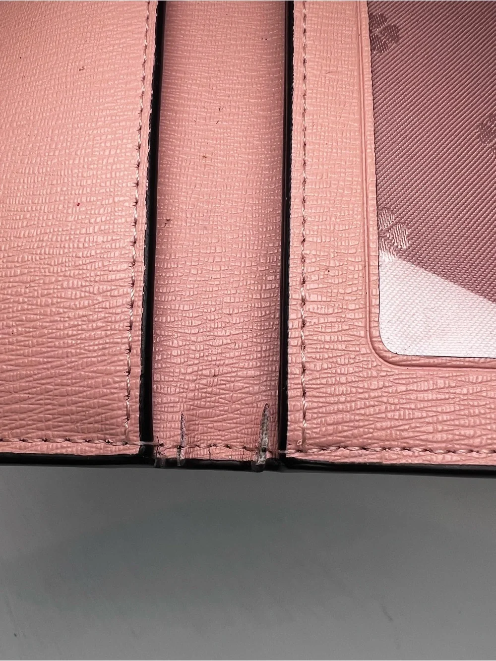 kate spade Black Saffiano Leather Zip Card Wallet